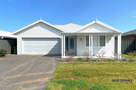Modern Home in Prime Location Near Orana Mall - Photo 3