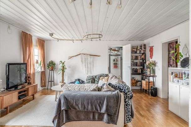 Fågelsunda, Vallentuna - Photo 1