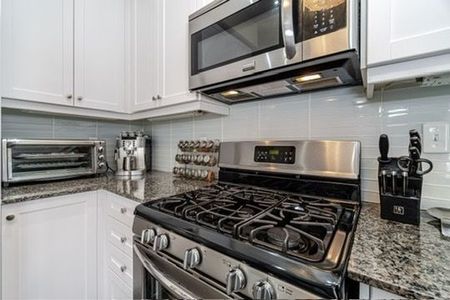For Lease - 10 Porter Avenue Unit# 17, Vaughan, Ontario - Photo 4