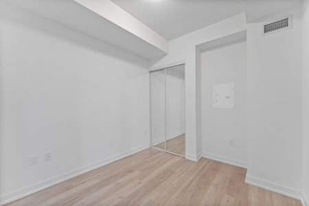 For Lease - 1 Yorkville Avenue Unit# 3903, Toronto, Ontario - Photo 4