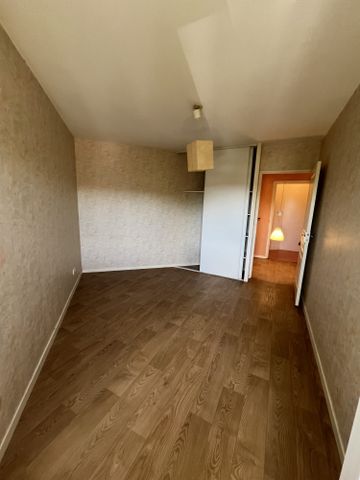 Location Appartement 3 pièces 77m² TALENCE 33400 - Photo 3