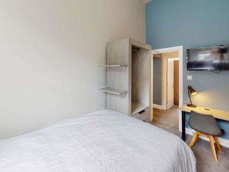 Premium flat share in central Bristol Room 1 - Photo 2