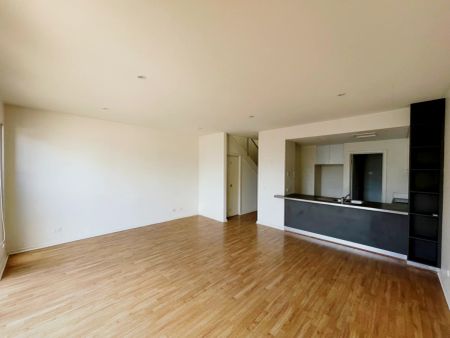 3 Bed, 2 Bath - Photo 2