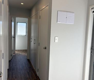 Easy care living - Photo 3