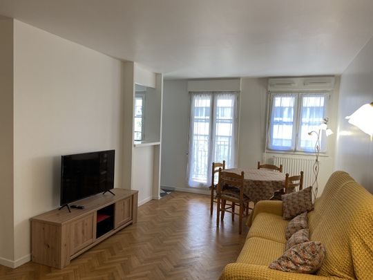 2 PIECES MEUBLE AVEC BALCON - Photo 1