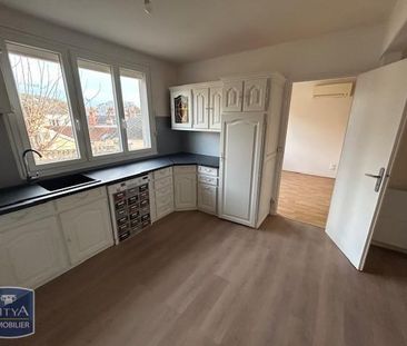 Location Appartement 3 pièces 76m² BOURGES 18000 - Photo 6
