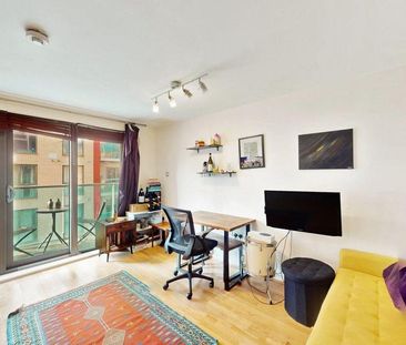 Studio to rent - Photo 3