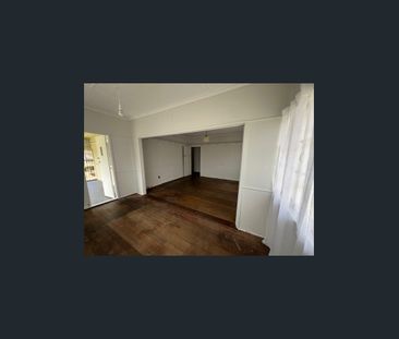 CENTRAL MOOROOKA LOCATION - Photo 2