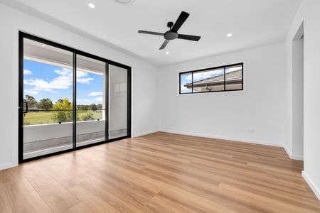 164 Diamondback Parade, Marsden Park NSW 2765 - House For Rent | Domain - Photo 3