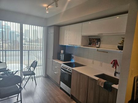 For Lease - 159 Wellesley Street Unit# 609, Toronto, Ontario - Photo 4