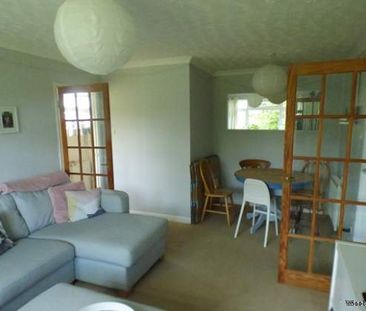 2 bedroom property to rent in Woodbury - Photo 4