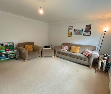 4 Bedroom Mews To Let - Photo 3