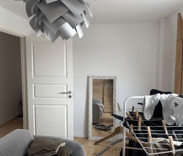 <b>Lys og indbydende 3-værelses lejlighed med lækkert bad og køkken... - Foto 5