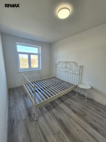 Pronájem bytu 3+kk v osobním vlastnictví 51 m², Milovice - Photo 2