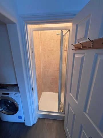 Studio Flat, Mazenod Avenue, NW6 - Photo 5