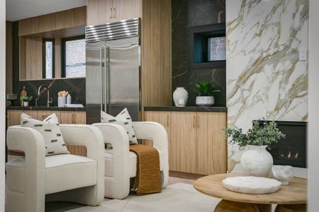 For Lease - 111 Roxborough Drive, Toronto, Ontario - Photo 3