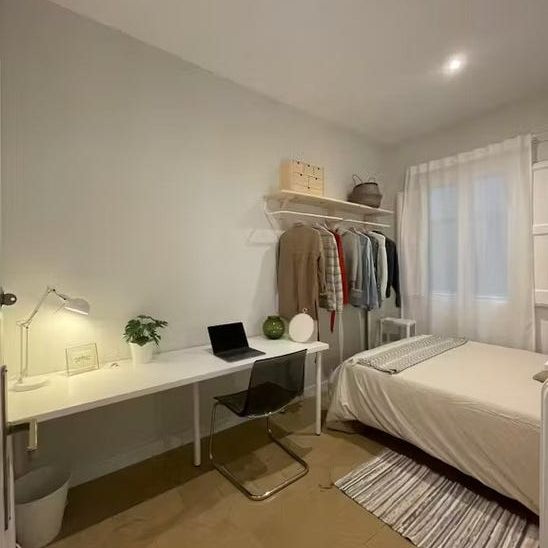 Carrer de Còrsega, Barcelona, Catalonia 08037 - Photo 1