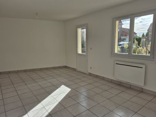 Location Maison 3 pièces 85m² BLENDECQUES 62575 - Photo 1