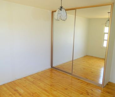 637 Lane Street - Photo 3