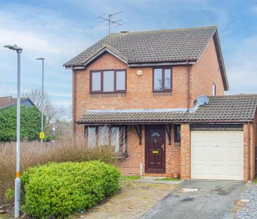 4 bed House - Detached To Let - Photo 2