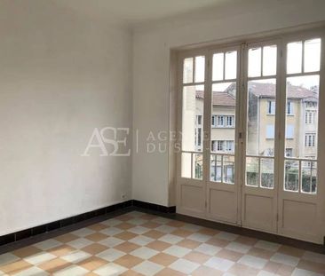 Location Appartement - Photo 1