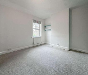 Channel View Road, Eastbourne, BN22 - Photo 2