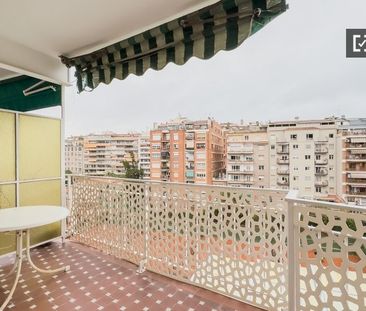 barcelona, Catalonia 08023 - Photo 2