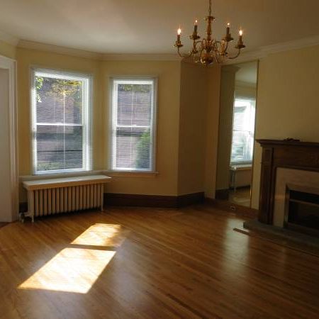 ROSEDALE 2BD 2BA CENTRAL SPACIOUS BRIGHT APT - Photo 1