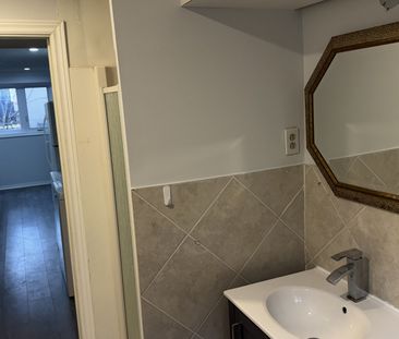 For Lease - 50 Elgin Mills Road Unit# Basement, Richmond Hill, Ontario - Photo 3