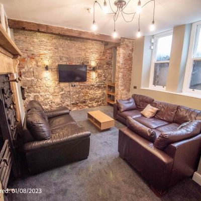 45 Micklegate - Photo 1