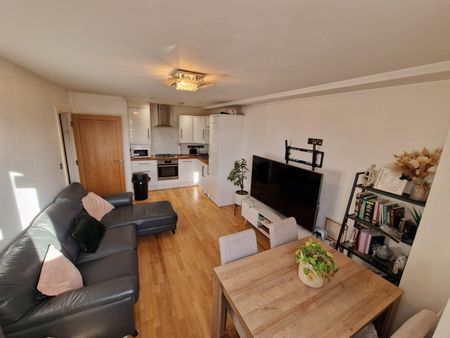 1 Bed Flat, Spence Court, SE25 - Photo 3