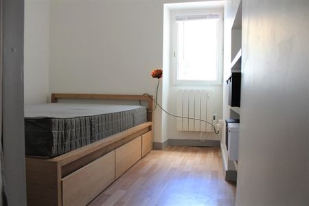 T2 Cathédrale - 780€/mois C.C Nantes (44000) - Photo 4