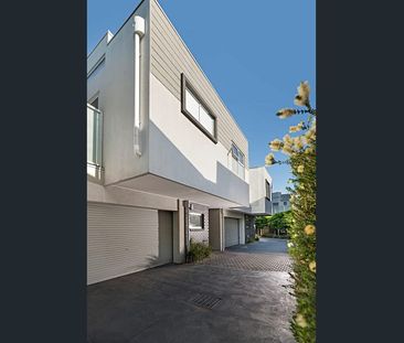 8/109 Victoria Street, Brunswick East VIC 3057 - Photo 2