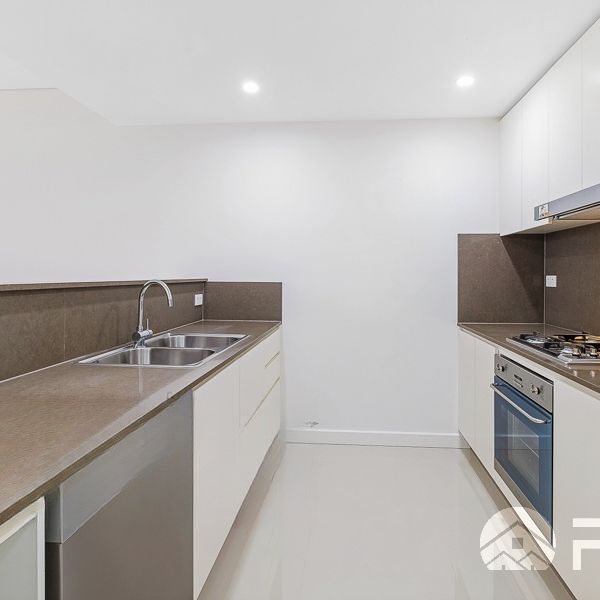 Luxury River view Apartment in Parramatta, For lease Now - Photo 1