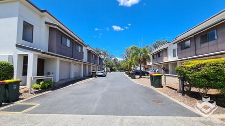 QUIET TOWNHOUSE TO RENT BENHIAM OUTLOOK CALAMVALE - Photo 2