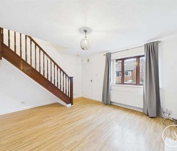 Field End Road, Halton, Leeds, LS15 - Photo 1