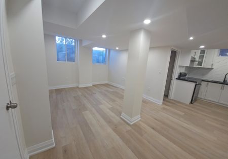 For Lease - 1142 Skyridge Blvd Boulevard, Pickering, Ontario - Photo 2