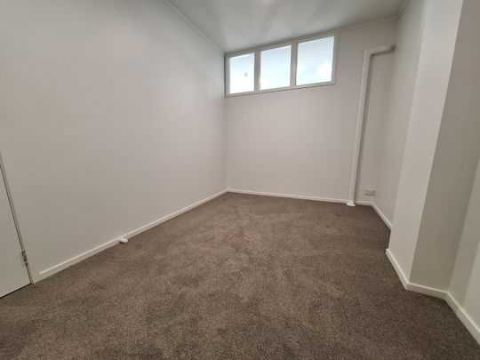 Beautifully Renovated, Perfectly Located - Photo 1