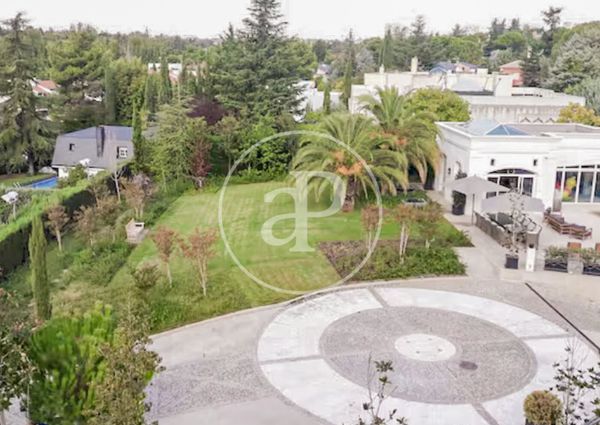 House for rent in Conde Orgaz - Piovera (Hortaleza)