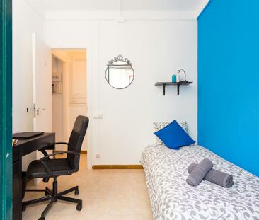 Carrer d'Elkano, Barcelona, Catalonia 08004 - Photo 2