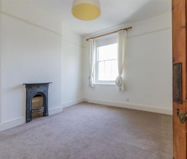 6 bedroom terraced house to rent - Photo 5