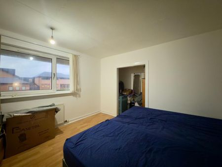 3 bedroom flat to rent - Photo 5