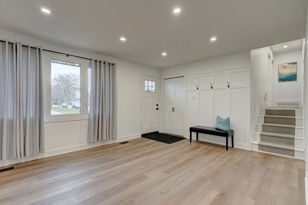 For Lease - 13 Dunwich Drive, St. Thomas, Ontario - Photo 1