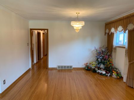 For Lease - 126 Cass Avenue Unit# Main, Toronto, Ontario - Photo 3