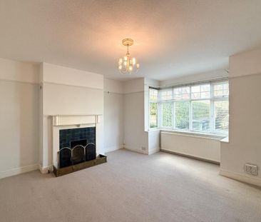 4 bedroom semi-detached house to rent - Photo 4