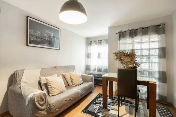 Calle de Caroli, Madrid, Community of Madrid 28023 - Photo 1