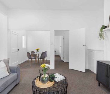 GONVILLE - 4 BEDROOMS - Photo 2