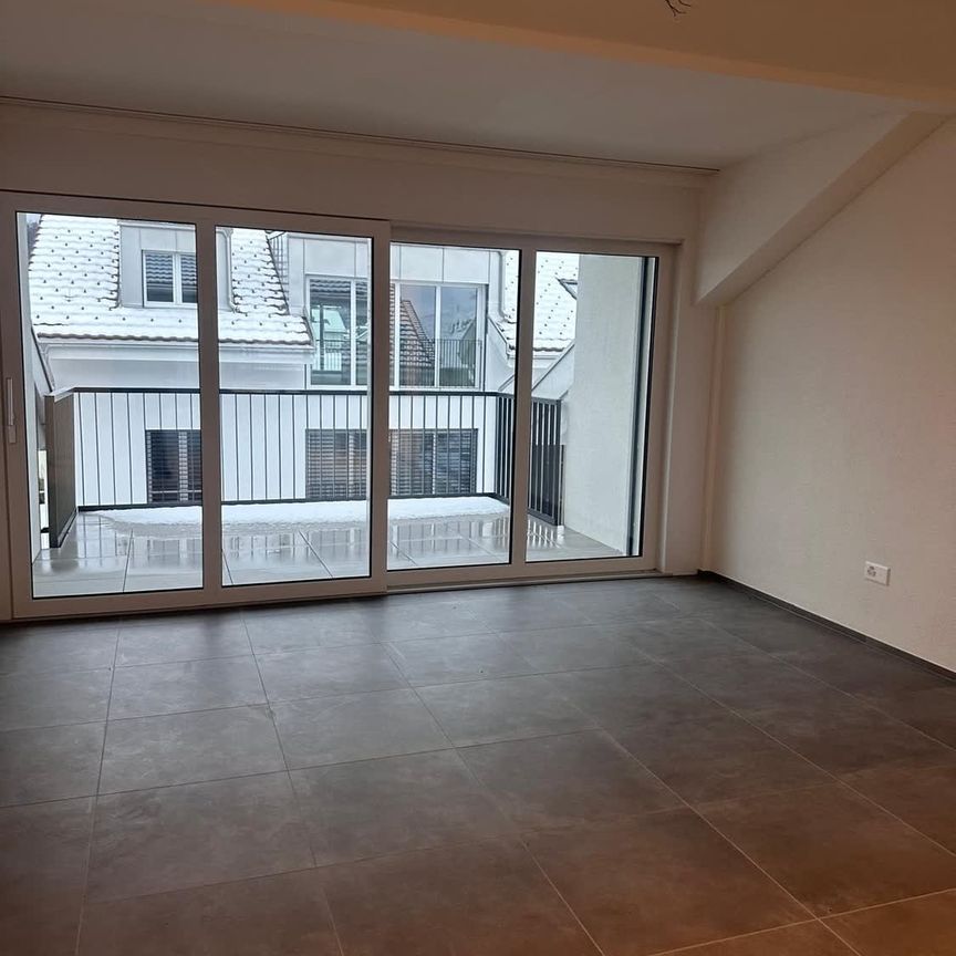 4.5 Zimmer, 96 m², 2. Stock - Photo 1