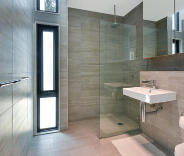 Open for Inspection Wednesday 1.00 - 1.15 and Thursday 4.30 - 4.45 - Photo 2