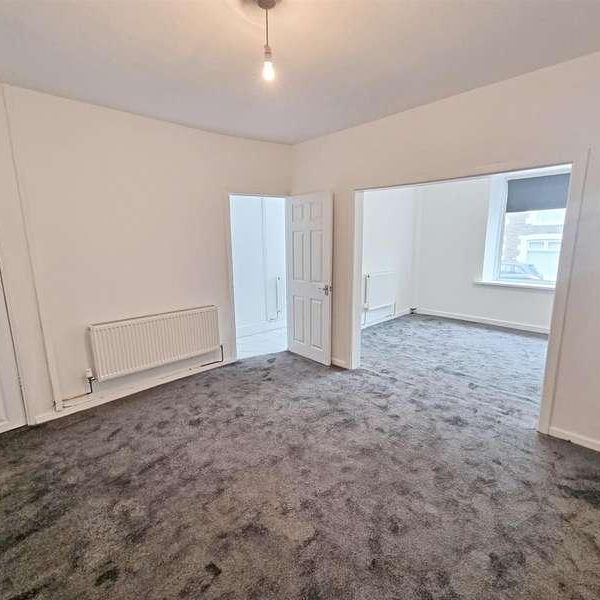 Tower Street, Treforest, CF37 - Photo 1